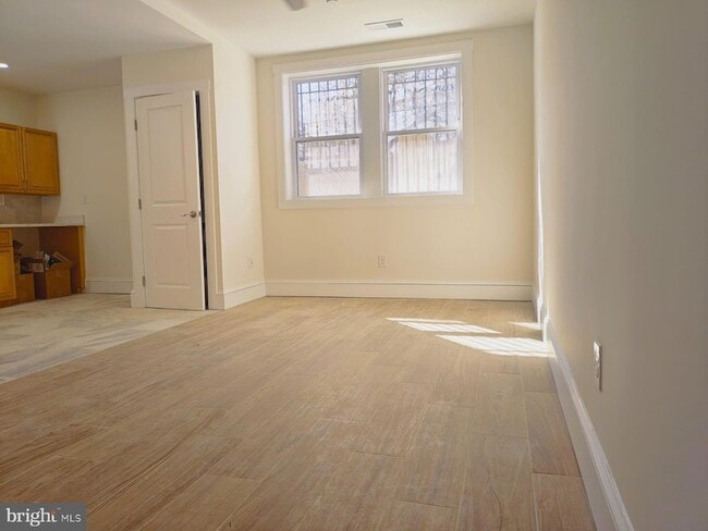 Photo - 747 Alabama Ave SE Unit B4