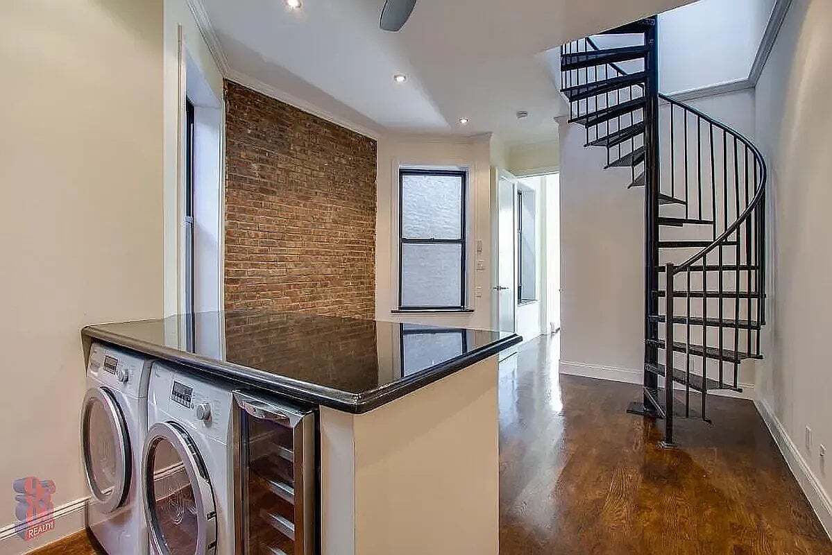 Photo - 5 W 103rd St Unidad 5R