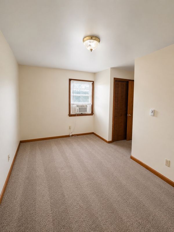 Photo - 403 Market Ave