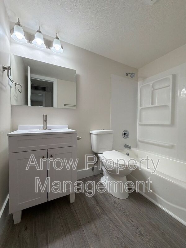 Photo - 1315 F St