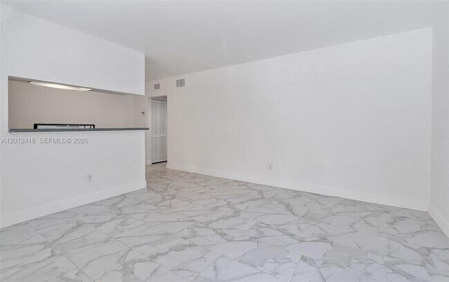 Photo - 645 NE 77th St Unit 2