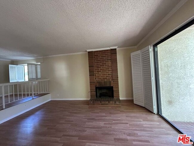 Photo - 21820 Marylee St Unidad 234