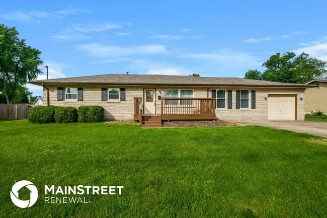 Building Photo - 9005 Moonglow Ave