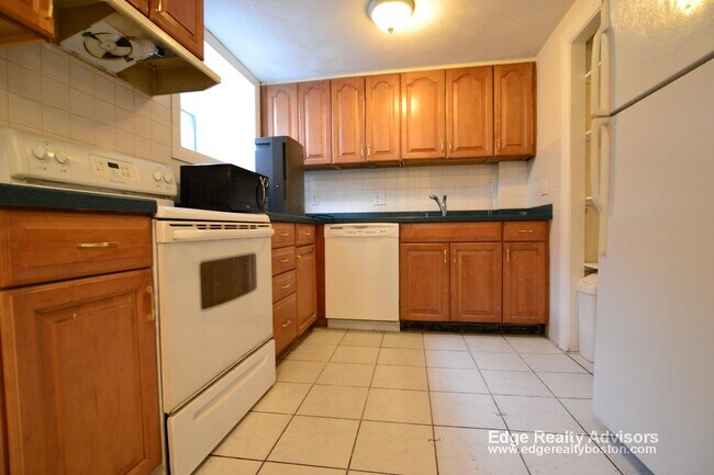 Photo - 12 Sutherland Rd