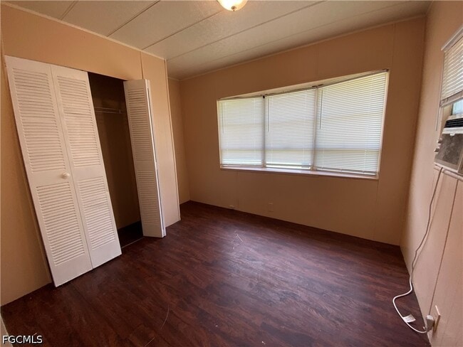 Photo - 2211 Cantor Ln