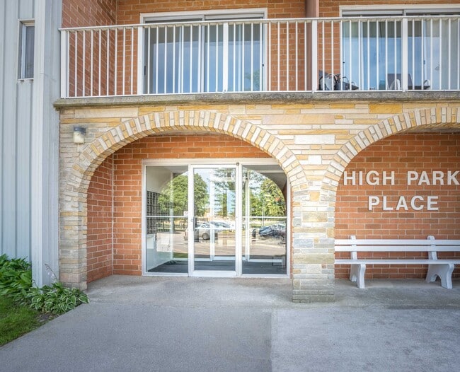 Photo - High Park Place Apartments