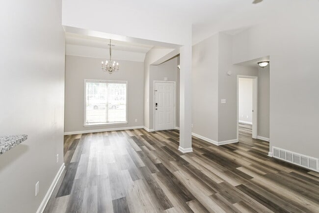 Photo - 10594 Wyckford Dr