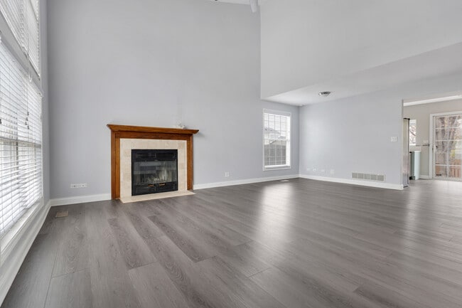 Photo - 3238 Gresham Ln E