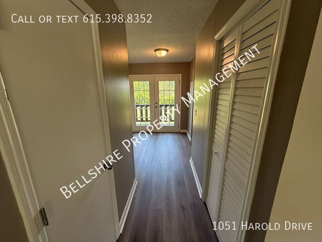Photo - 1051 Harold Dr