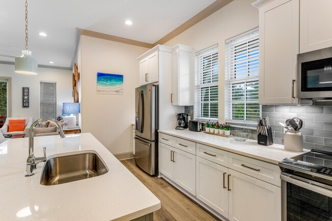 70 Marthas Ln Unit 205