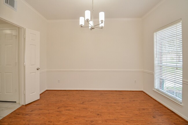 Photo - 14811 Winterfair Dr