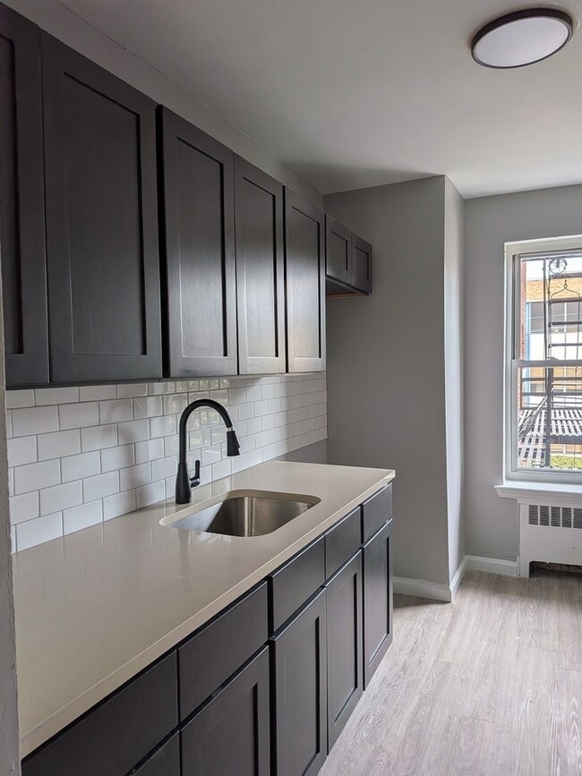 Photo - 1280 Clinton Ave Unit 1A