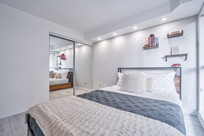 Photo - 770 Bay St. Unit SI ID1524056P