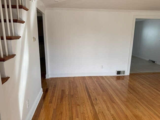 Photo - 208 Green St