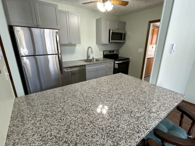 Photo - 802 Placer Ct