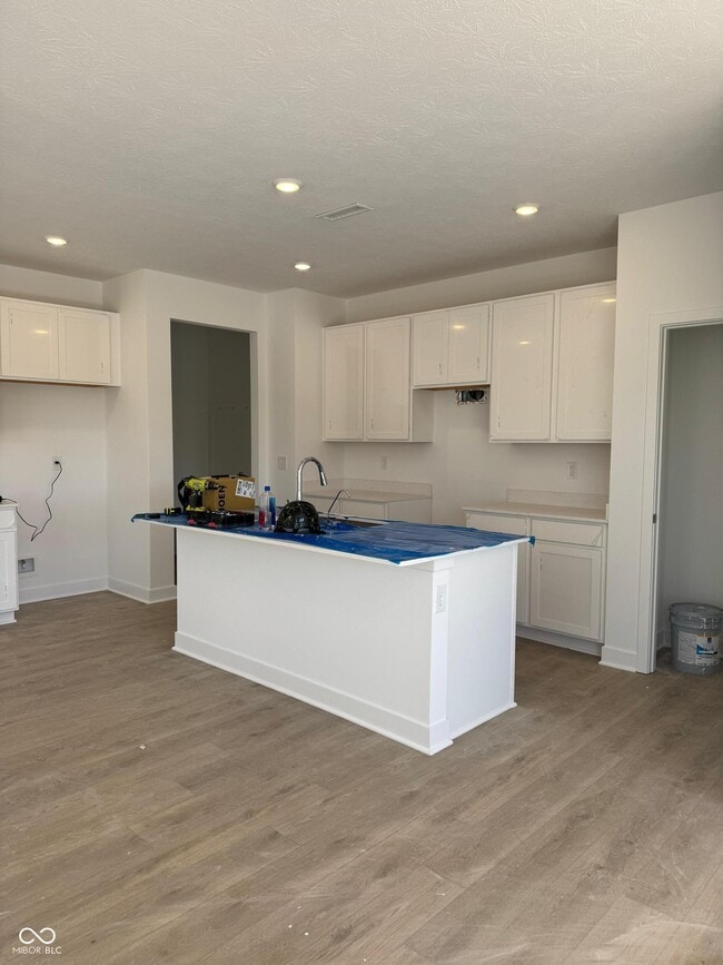 Photo - 7581 Fallsworth Dr