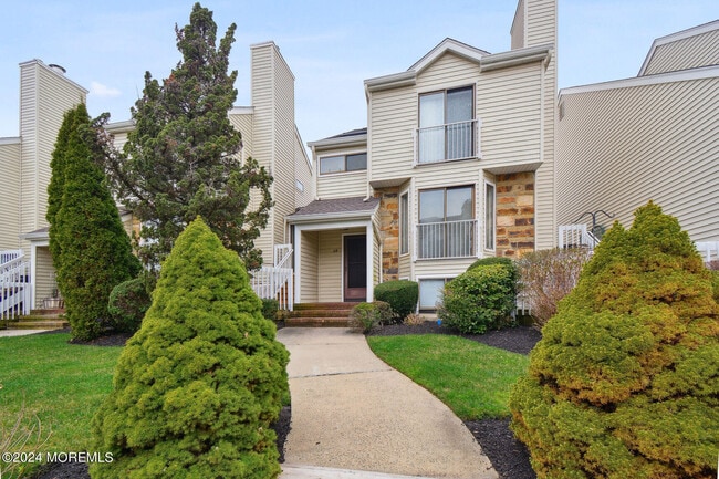 Photo - 580 Patten Ave Condo Unit 48