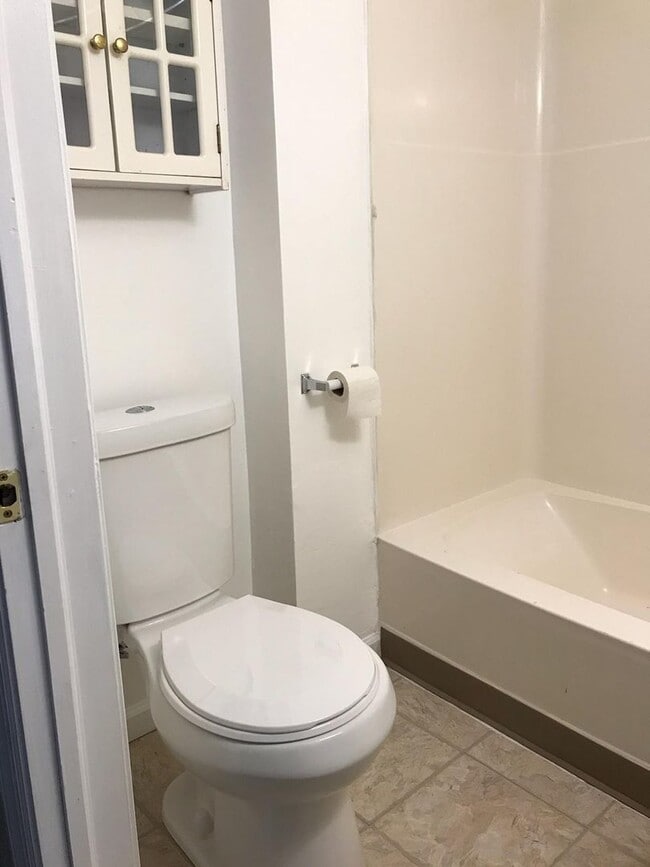 Photo - Carrick NEW 4 bedroom apartment. Section 8 accepted Unit 1