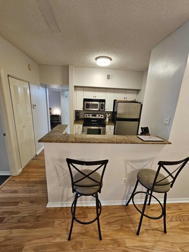 Photo - 2302 Tuscany Way