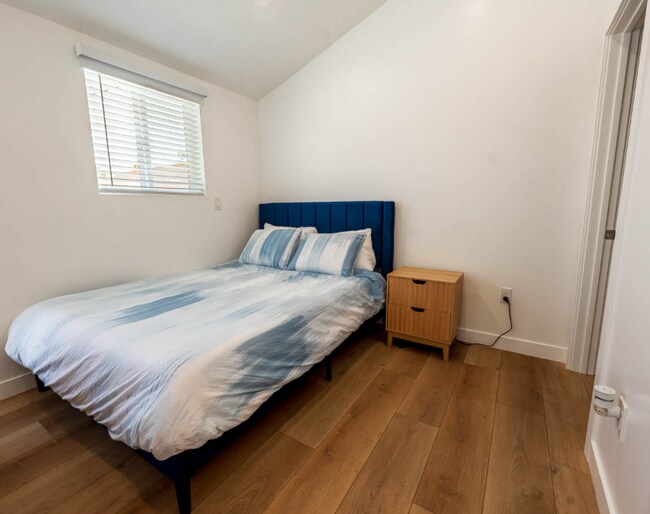 Photo - 3668 5th Ave