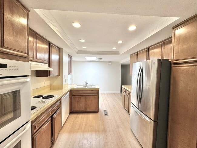 Photo - COMING SOON: BIG College Area Townhome 4 Bed / 2.5 Bath garage, AC, pool, W/D