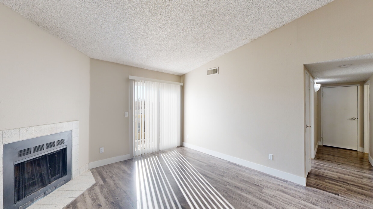 Photo - Woodland Hills Apartments