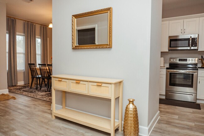 Photo - 105 Sago Palm Wy