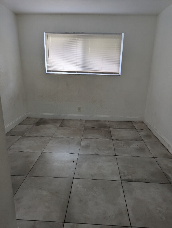 Photo - 741 NW 3rd Ave Unidad 741-1