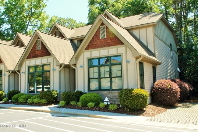 Building Photo - 33 Elk Ridge Ln Rental