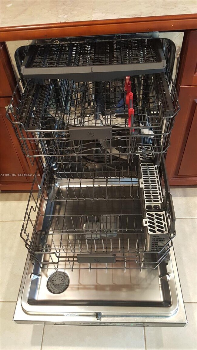 Photo - 30 NE 56th St