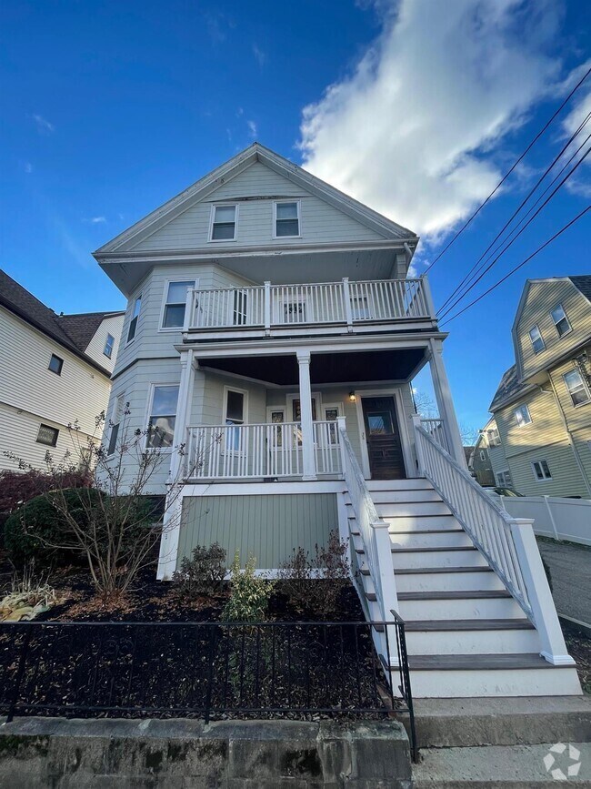Building Photo - 32 Pearson Rd Unit #1 Rental
