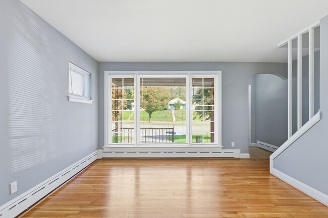 Photo - 4311 Kennison Ave