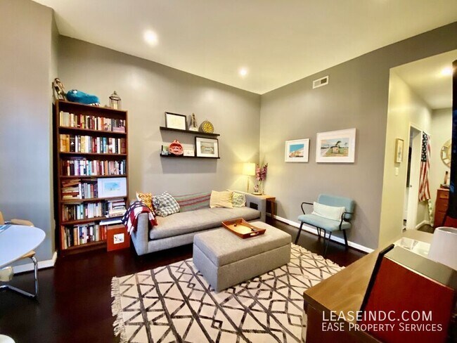 Photo - 1612 6th St NW Unidad #2