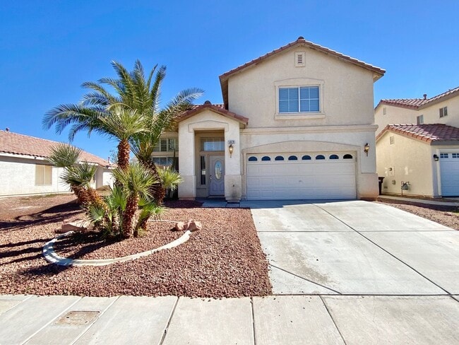 Building Photo - WONDERFULL 2STORY WITH 3 BEDROOM, LOFT & 2 CAR GARAGE