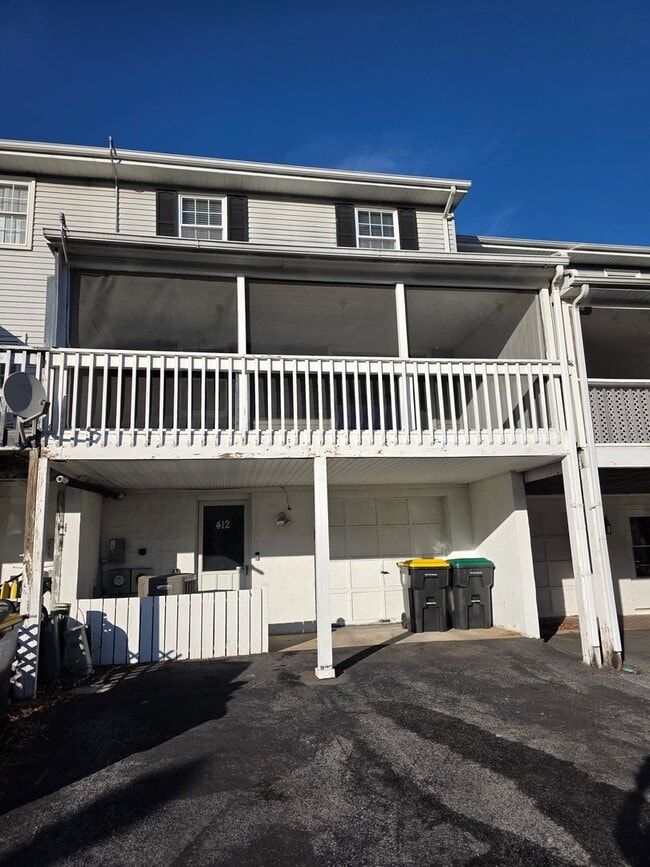 Photo - Green Valley Community off Kirkwood Highway