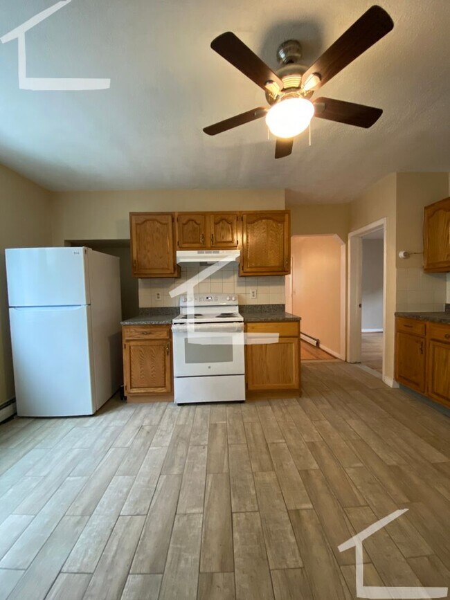 Photo - Huge 2nd floor recently renovated unit