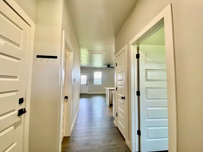 Photo - 4923 Spring Ridge Rd Unit 4923