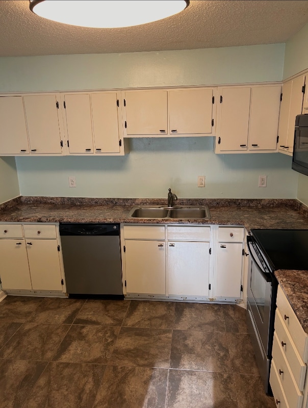 Photo - 303 N Rhodes St Unit 3