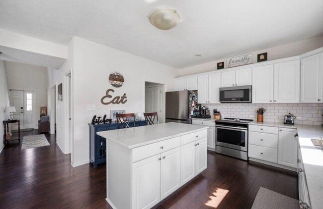 Photo - Luxury Living That's Worth the Wait!! COMING IN NOVEMBER