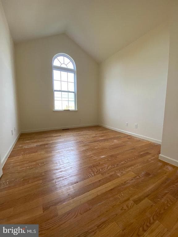 Photo - 2101 Venezia Ave