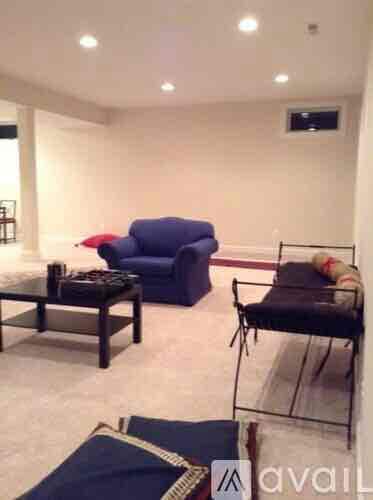 Photo - 1606 Simmons Ct