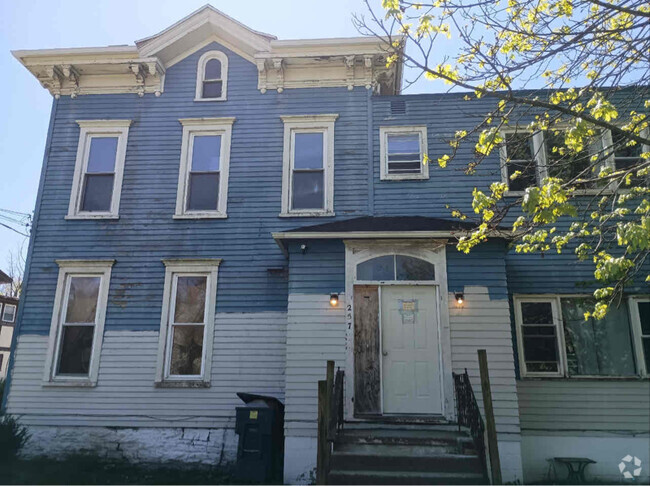 Building Photo - 257 Washington St NW Rental