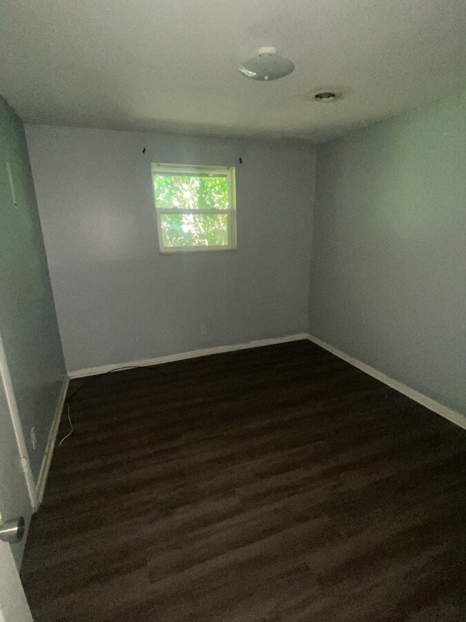 Photo - 1336 Tune Ave