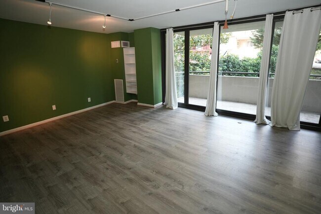 Photo - 4620 N Park Ave Unit 202E