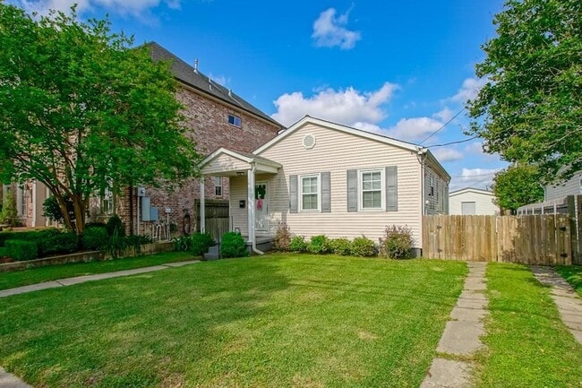 Photo - 704 Metairie Lawn Dr