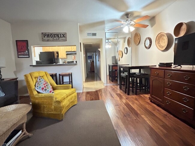 Photo - SUNGATE AT MOON MOUNTAIN