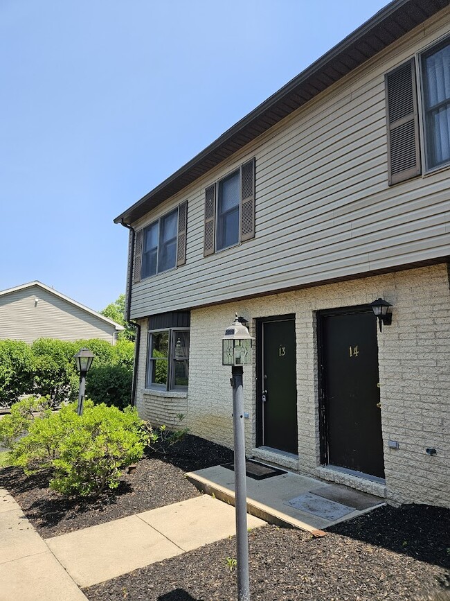 Photo - 915 Southgate Dr