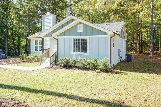 Photo - Three Bedroom Home!