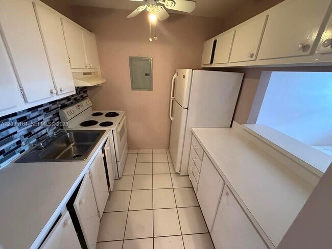 Photo - 2916 Funston St Unit 53a