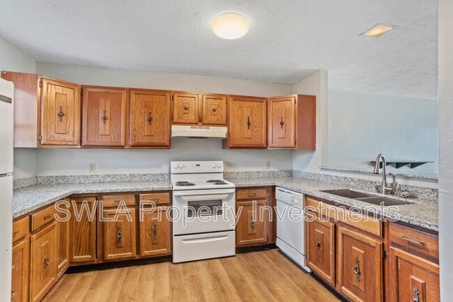 Photo - 475 N Perkins